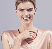 swarovski أساور