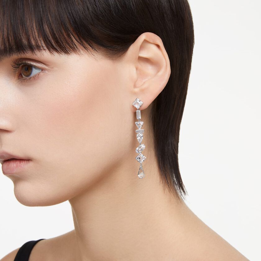 swarovski أقراط متدلية mesmera، قطع متنوع، طويلة، لون أبيض، طلاء روديوم