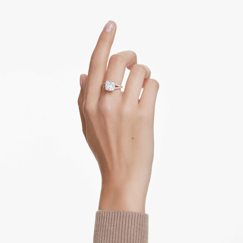 swarovski خاتم كوكتيل stilla، قطع مربع، ترصيع بافيه، لون أبيض، لمسة نهائية من الذهب عيار 18 قيراط