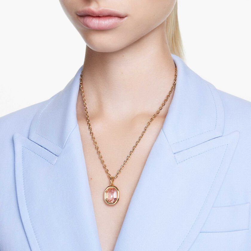 swarovski قلادة imber، قطع مُثَمَّن، لون وردي، طلاء بلون ذهبي