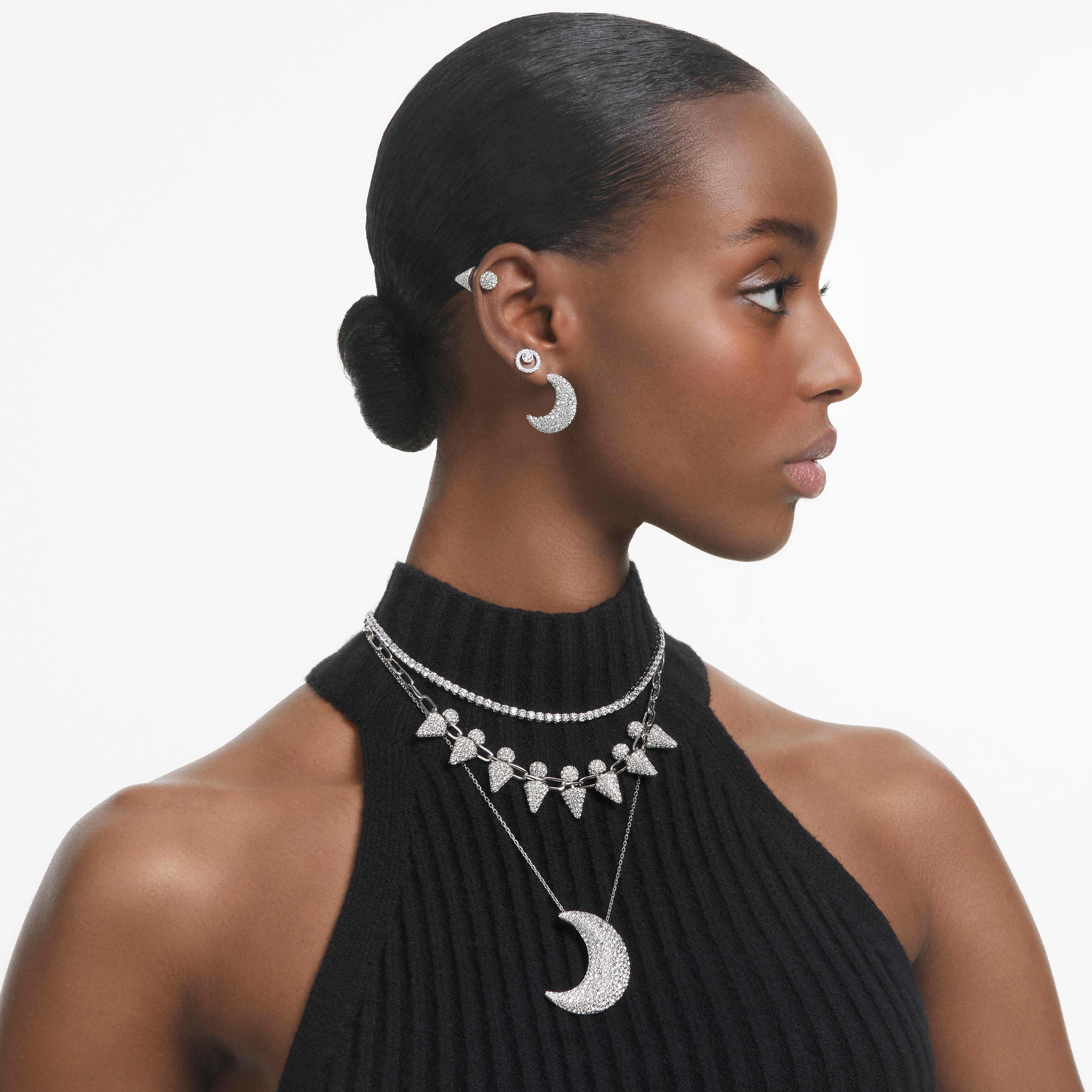 swarovski أقراط creativity دائرية للأذن المثقوبة، صغيرة، لون أبيض، طلاء روديوم