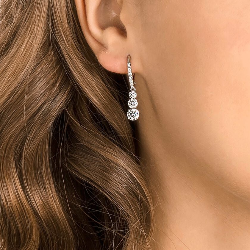 swarovski أقراط حلقية stilla attract ، قطع مستدير، لون أبيض،  طلاء روديوم