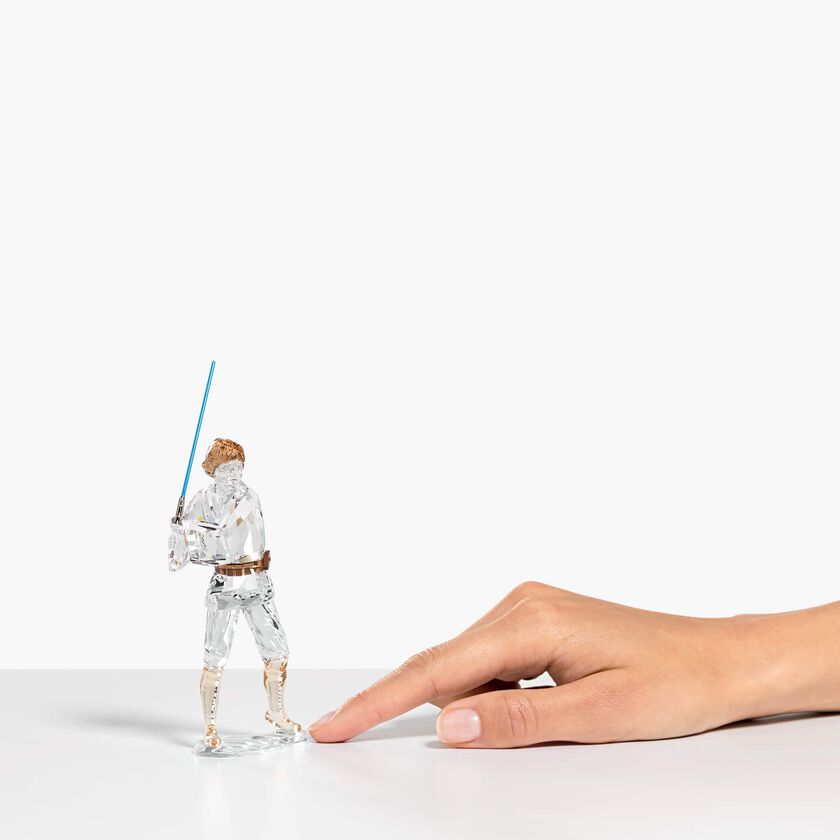swarovski مجسم لوك سكاي ووكر من مجموعة star wars