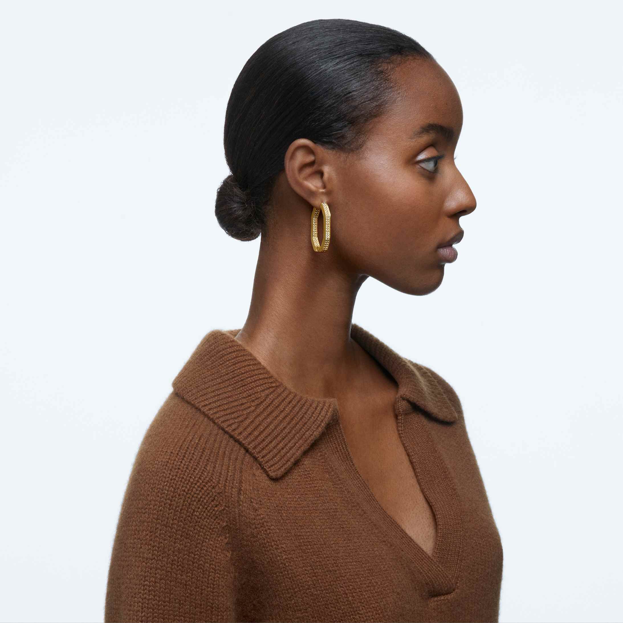 swarovski أقراط dextera حلقية، ثمانية الشكل، طلاء باللون الذهبي