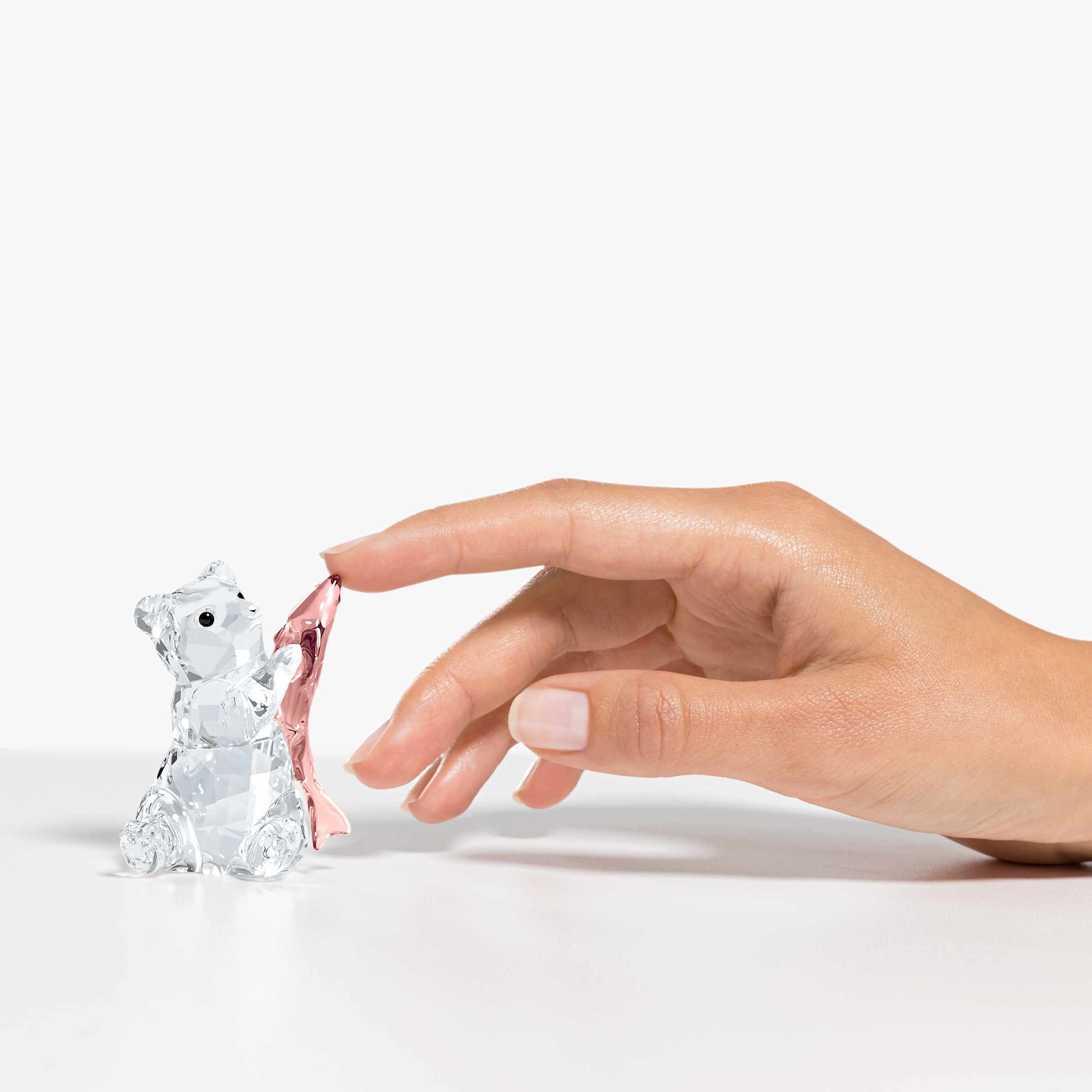 swarovski قطعة زينة rare encounters على شكل دب مع سمكة