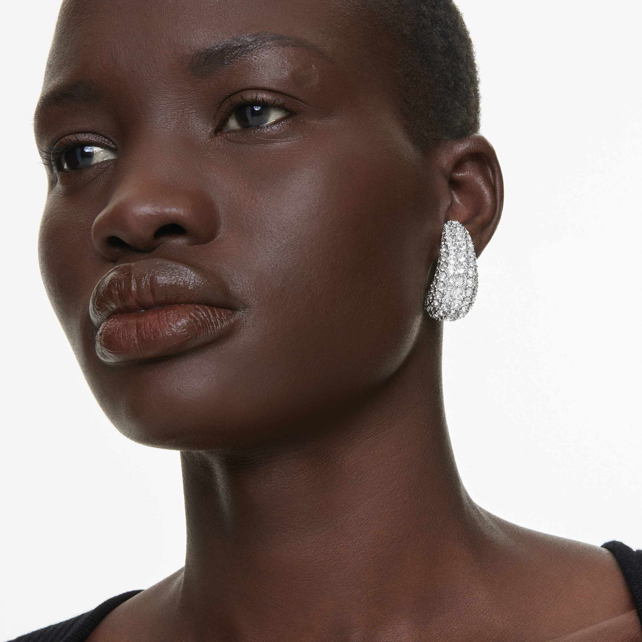 swarovski أقراط متدلية sublima، لون أبيض، طلاء روديوم