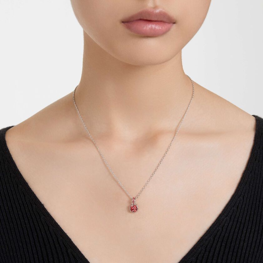 swarovski قلادة birthstone، قطع مربع، يوليو، لون أحمر، طلاء روديوم