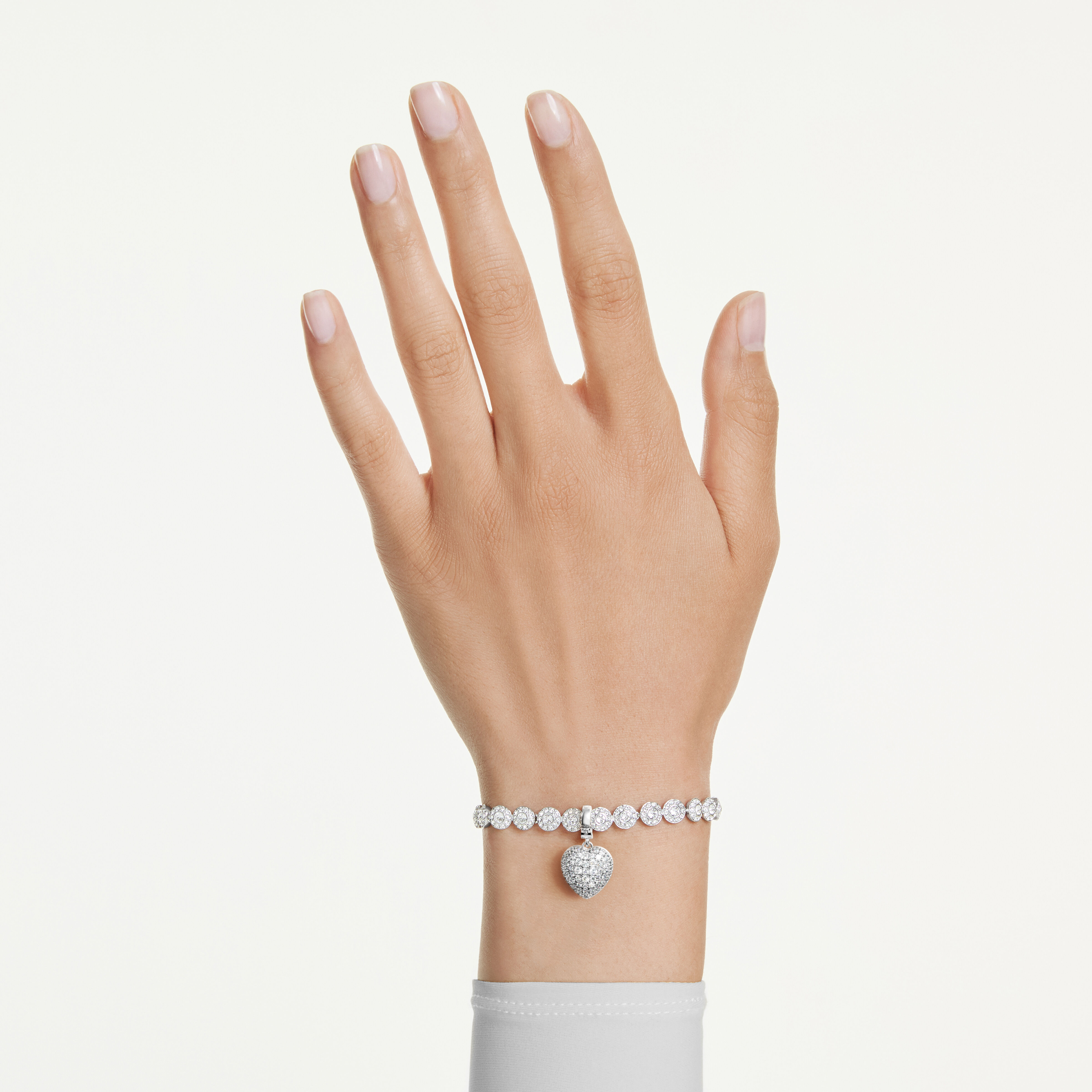 swarovski حلية idyllia، قطع متنوع، طلاء بلون اللؤلؤ، شكل قلب، لون أبيض، طلاء روديوم