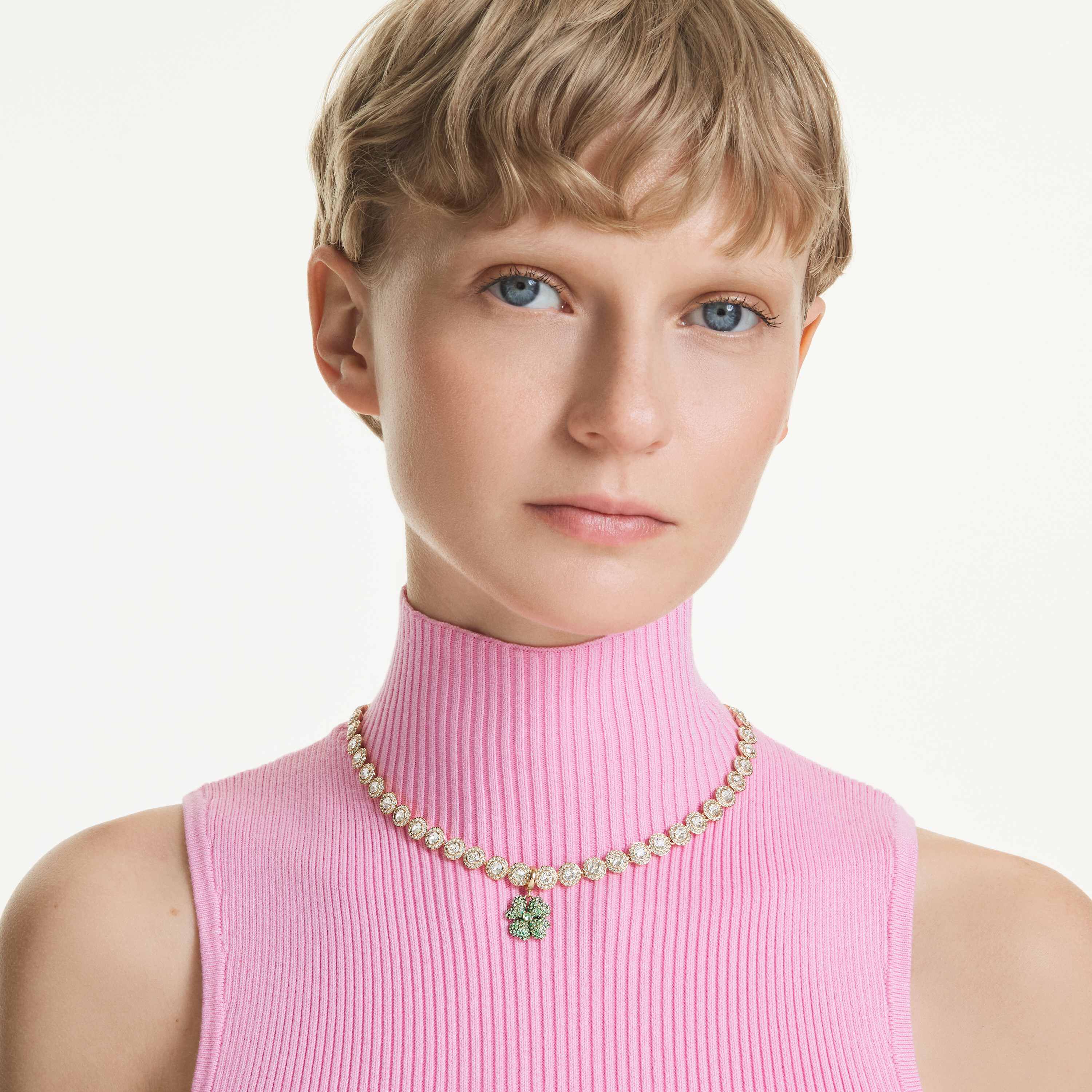 swarovski حلية idyllia، شكل زهرة برسيم، لون أخضر، طلاء باللون الذهبي