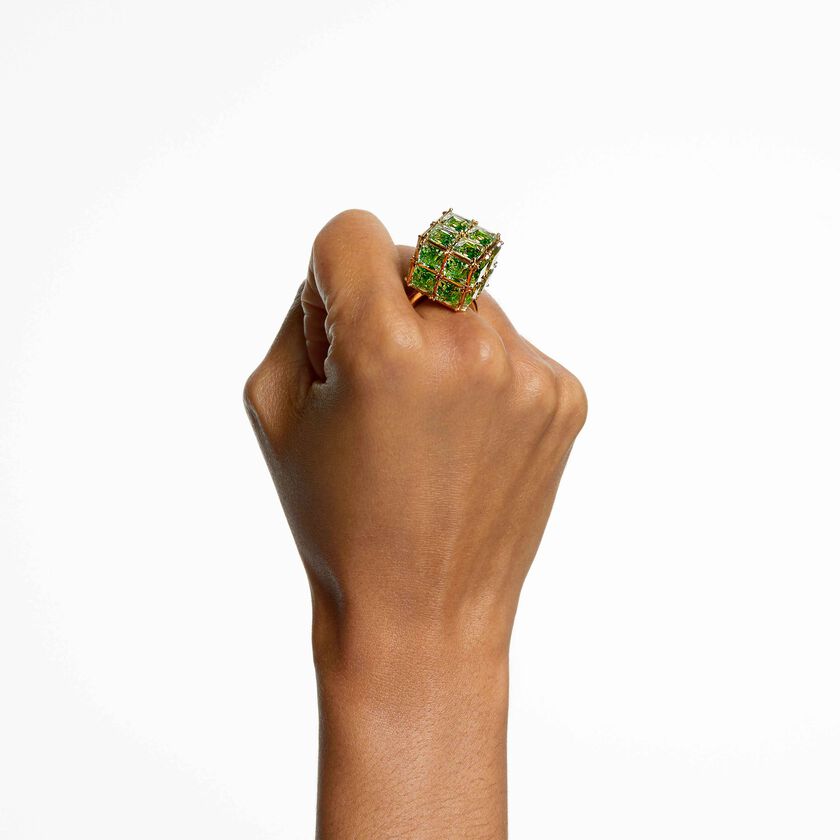 swarovski خاتم curiosa كوكتيل، مربع، لون أخضر، طلاء بلون ذهبي