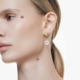 swarovski أقراط بحلية خلفية numina، قطع متنوع، لون أبيض، طلاء بلون ذهبي