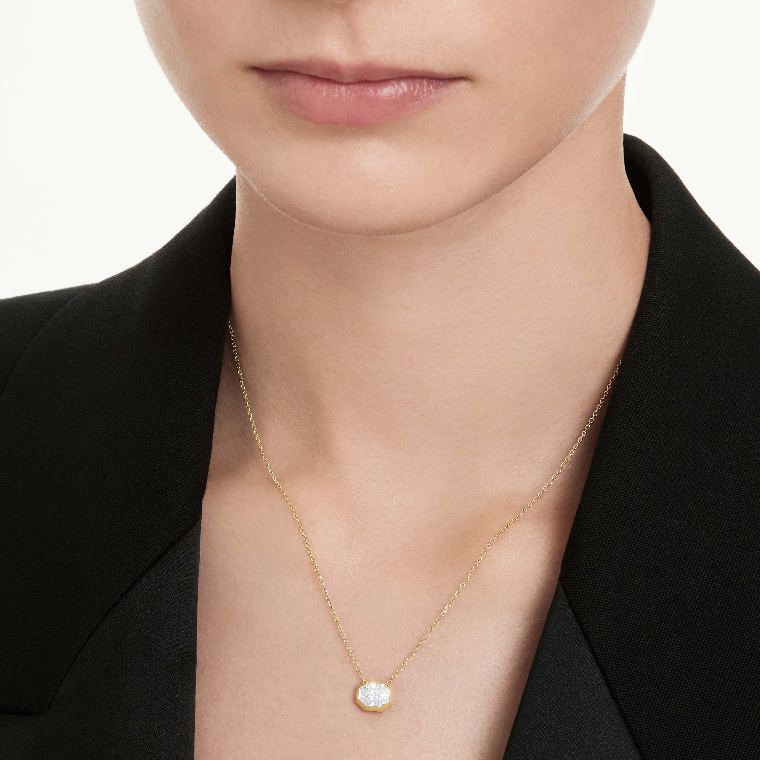 swarovski octagon pendant  lab grown diamonds 1 0 ct tw  octagon shape  18k yellow gold