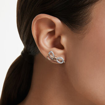 swarovski أقراط دبوسية lifelong، أحجار كريستال صغيرة متراصة، شكل أنشوطة، لون أبيض، لمسة نهائية من معادن مختلطة