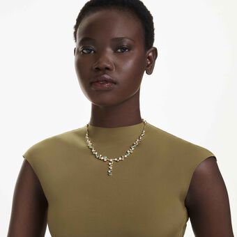 swarovski عقد constella على شكل حرف y، قطع متنوع، لون أخضر، طلاء باللون الذهبي