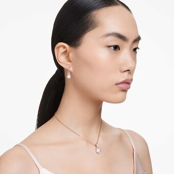 swarovski طقم originally، لؤلؤ كريستال، لون أبيض، لمسة نهائية من الذهب الوردي عيار 18 قيراط