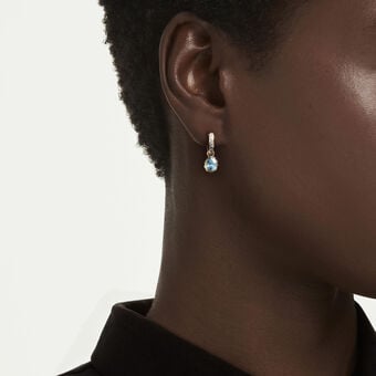 swarovski أقراط متدلية chroma، قطع كمثري، لون أزرق، لمسة نهائية من الذهب عيار 18 قيراط