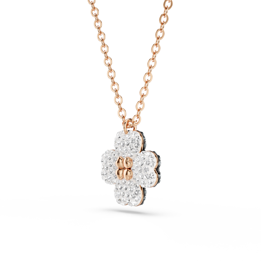 swarovski قلادة latisha، ترصيع بافيه، شكل زهرة برسيم، ألوان متعددة، لمسة نهائية من الذهب الوردي عيار 18 قيراط