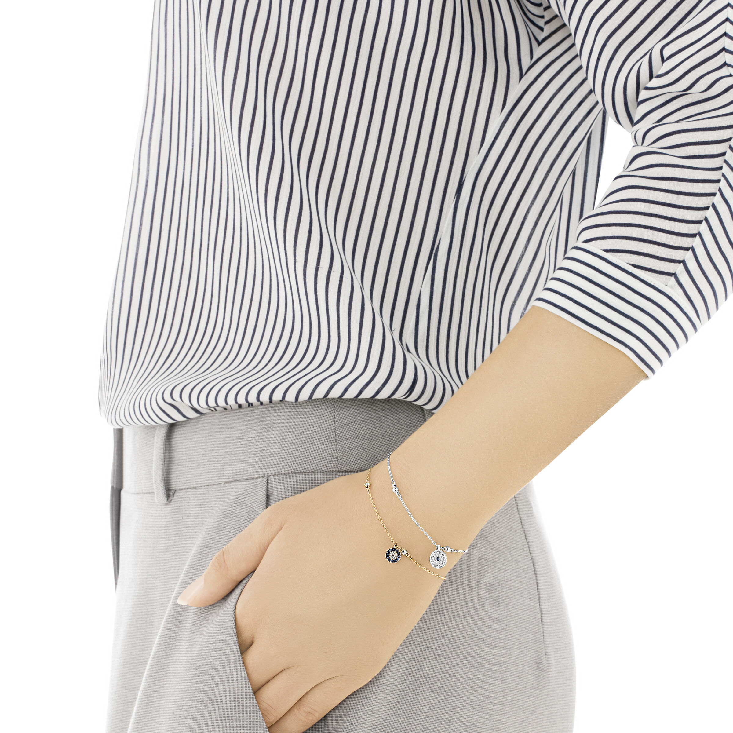 swarovski سوار crystal wishes، طقم  2 ، على شكل عين الحسود، لون أزرق، لمسة نهائية من معادن مختلطة