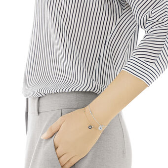 swarovski سوار crystal wishes، طقم  2 ، على شكل عين الحسود، لون أزرق، لمسة نهائية من معادن مختلطة