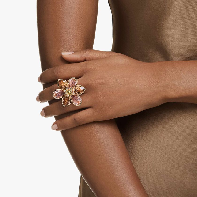 swarovski خاتم موتيف idyllia، قطع متنوع، شكل زهرة، ألوان متعددة، طلاء باللون الذهبي