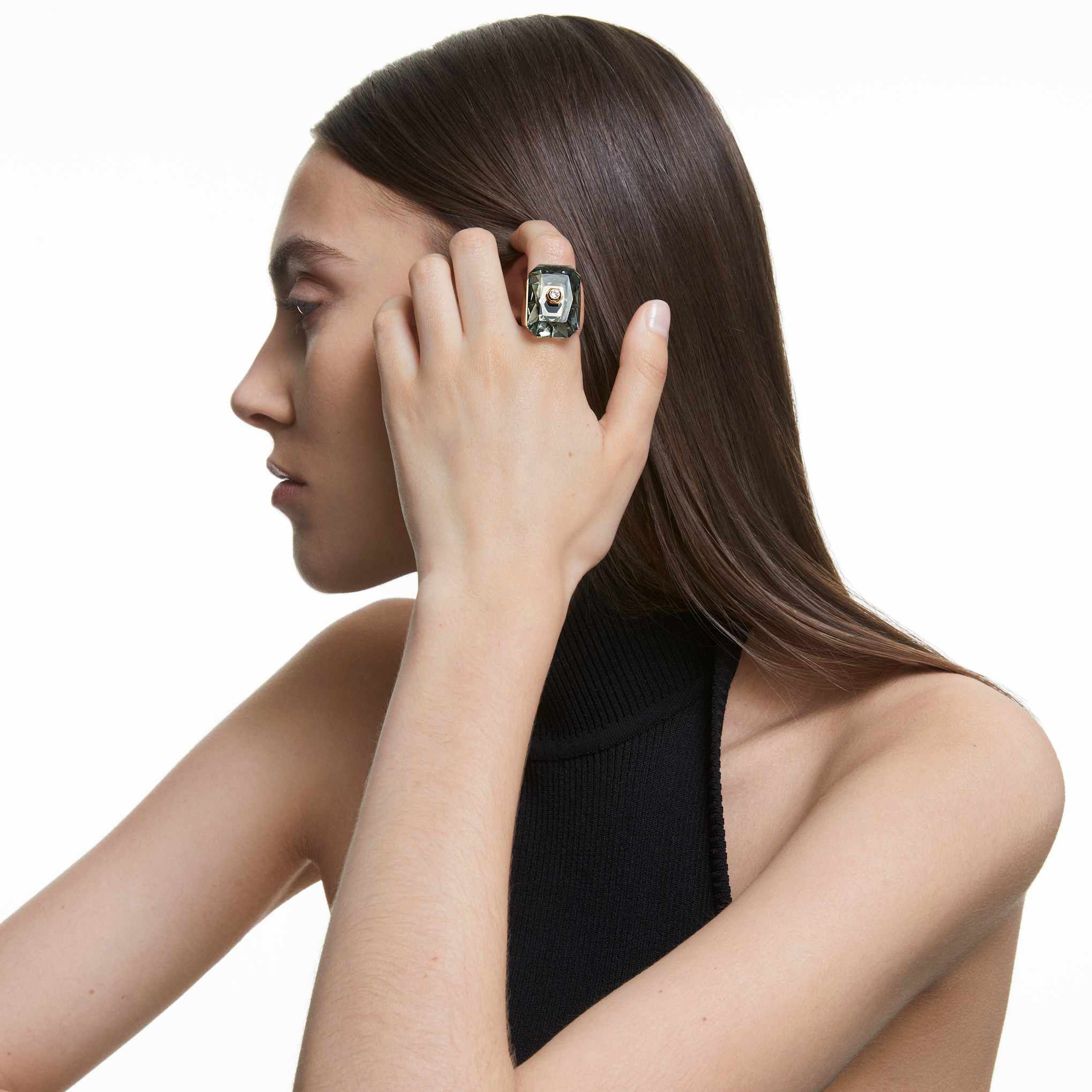 swarovski خاتم numina، لون رمادي، طلاء باللون الذهبي