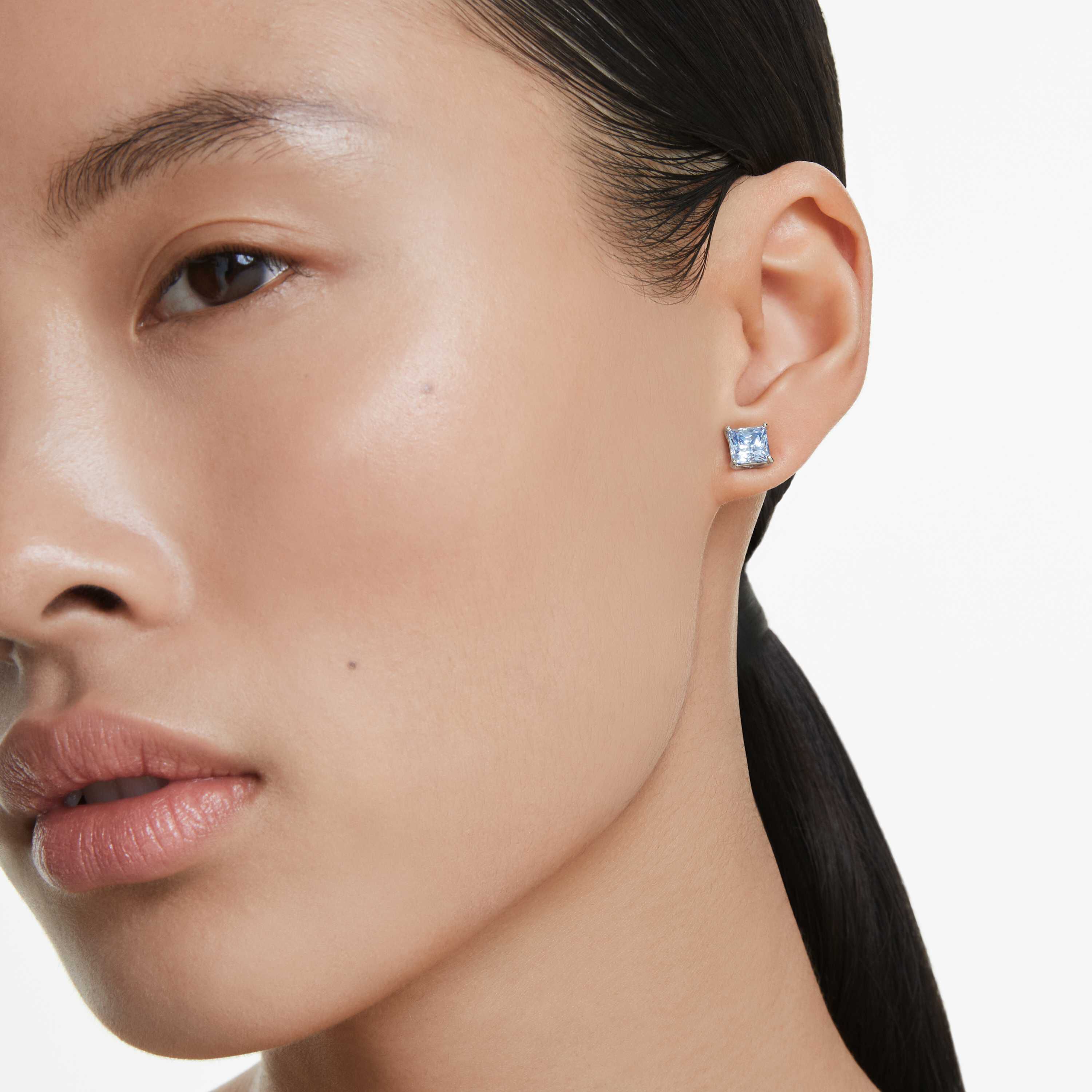 swarovski أقراط دبوسية matrix، قطع مربع، لون أزرق، طلاء روديوم