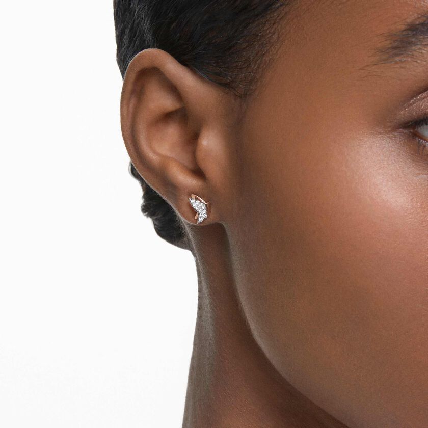 swarovski أقراط دبوسية idyllia lilia، شكل فراشة، لون أبيض، لمسة نهائية من الذهب الوردي عيار 18 قيراط