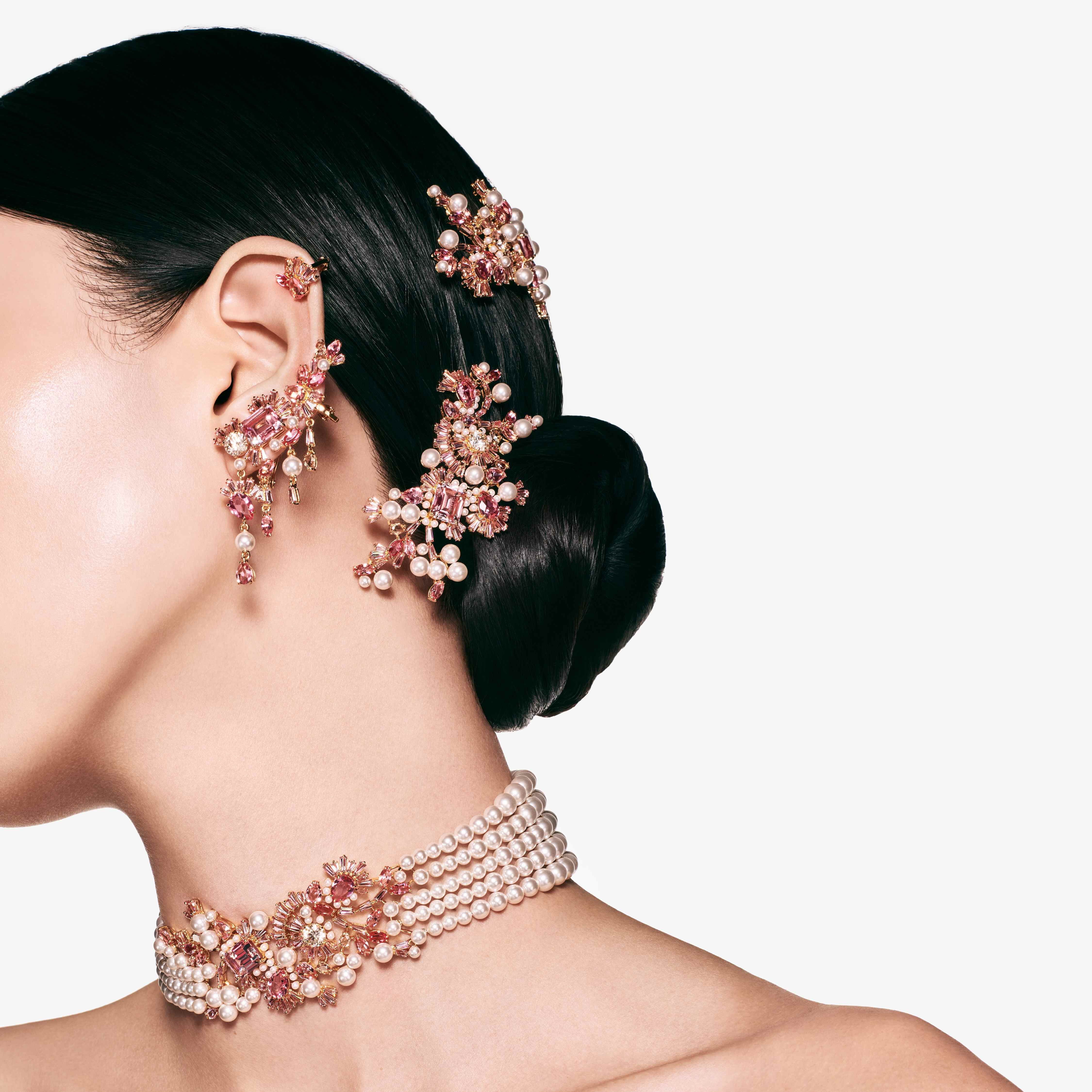 swarovski أقراط بمشبك gema، قطع متنوع، شكل زهرة، لون وردي، طلاء بلون ذهبي