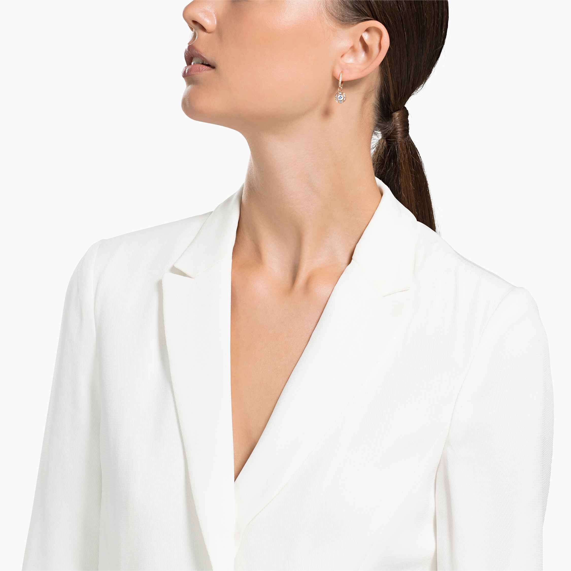 swarovski أقراط متدلية sparkling dance من سواروفسكي، قطع مستدير، لون أبيض، طلاء باللون الذهبي الوردي