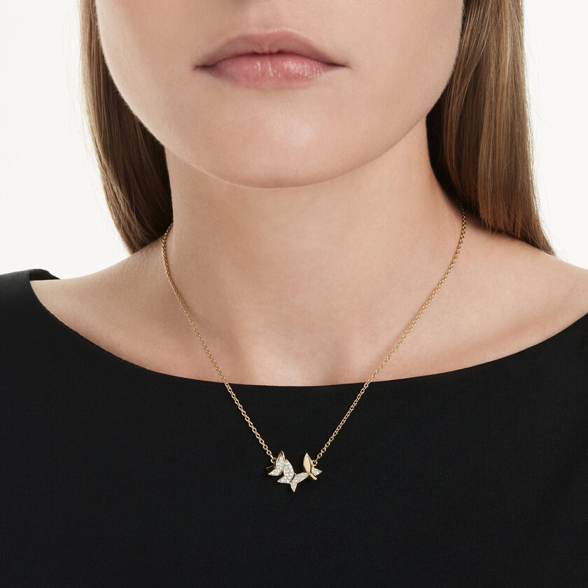 swarovski عقد idyllia lilia، فراشة، لون أبيض، لمسة نهائية من الذهب عيار 18 قيراط