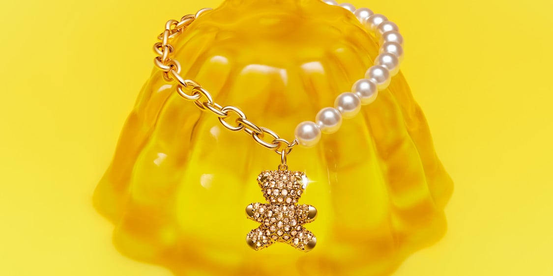 swarovski عقود وقلائد